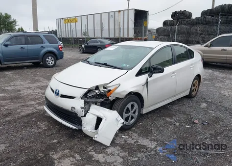2013 Toyota Prius z USA, uszkodzony, nr VIN JTDKN3DU5D5571047